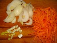Морковь для зажарки трем на терке для корейской морковки